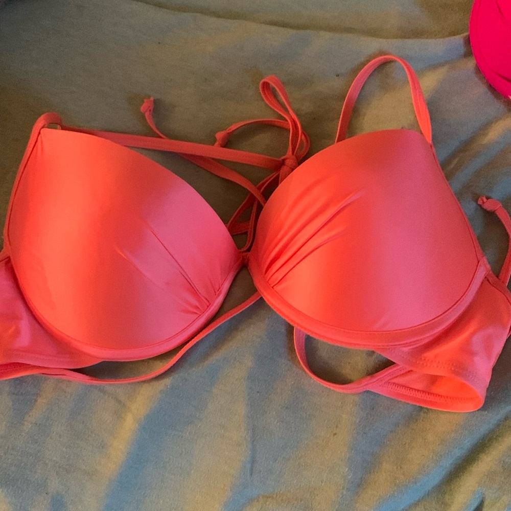 Bikini top
